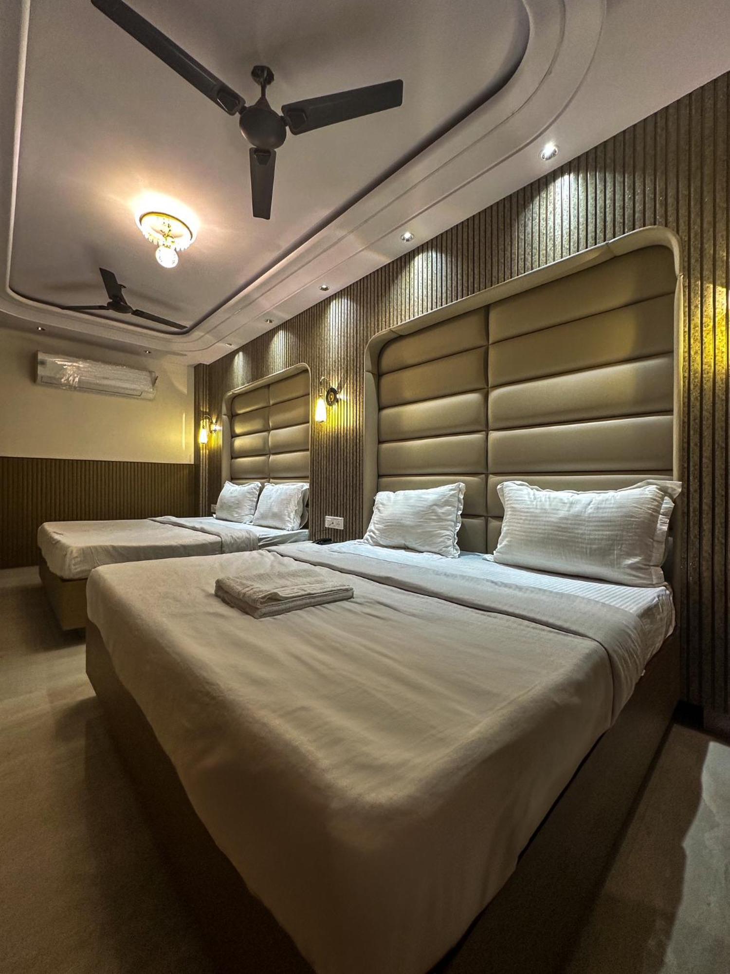 Delhi Delight Premium Bed & Breakfast New Delhi Exterior photo