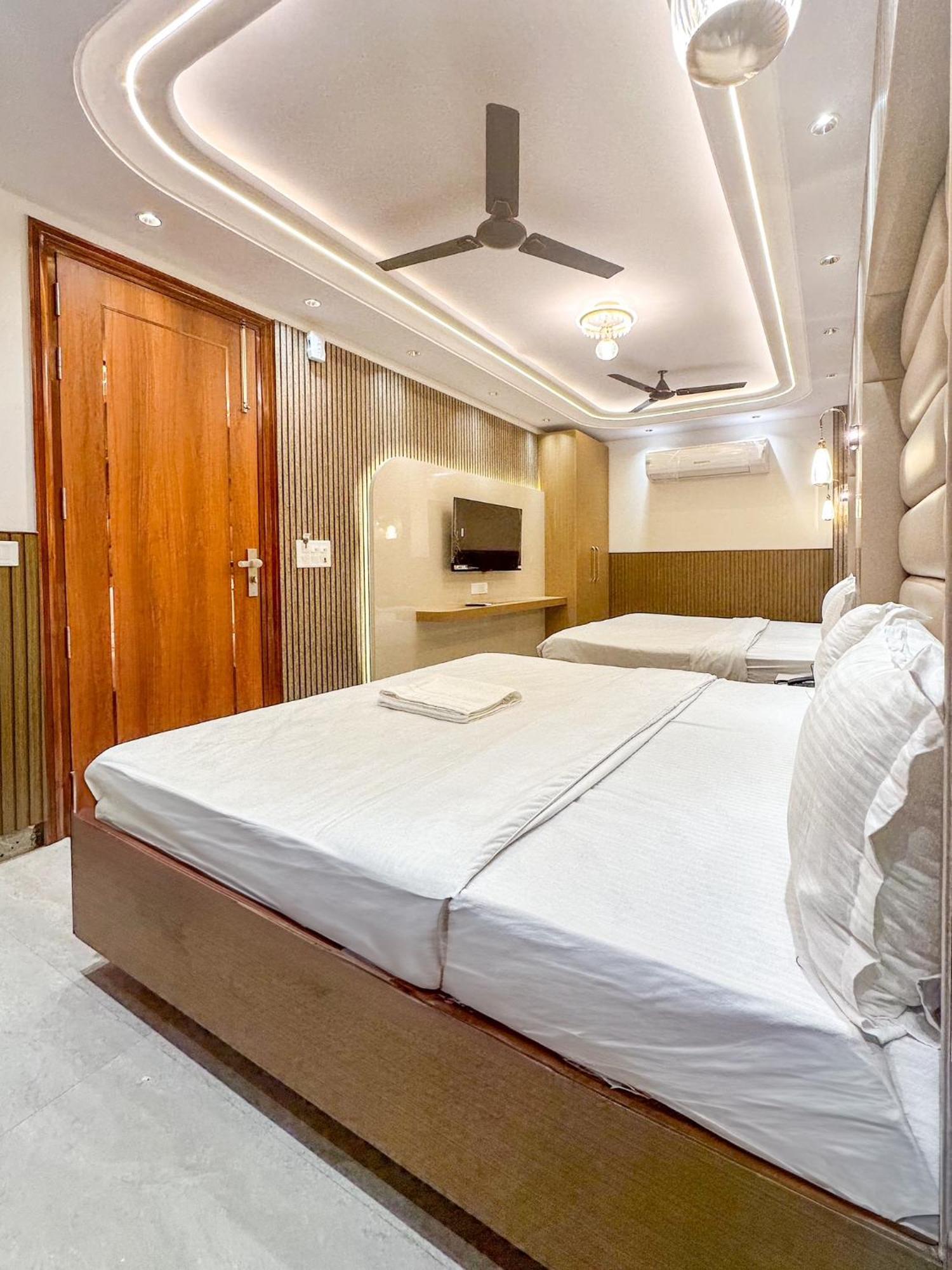 Delhi Delight Premium Bed & Breakfast New Delhi Exterior photo