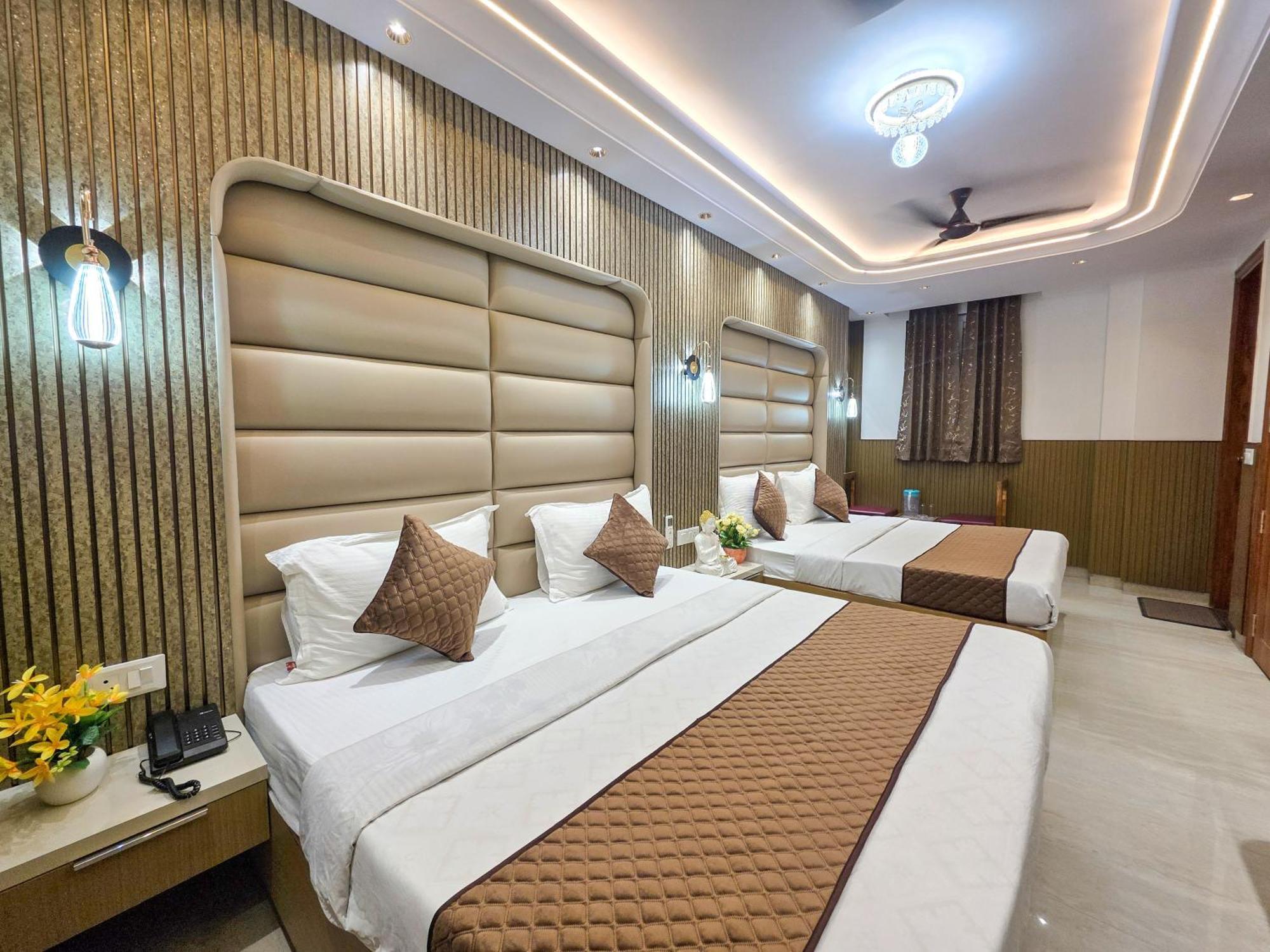 Delhi Delight Premium Bed & Breakfast New Delhi Exterior photo