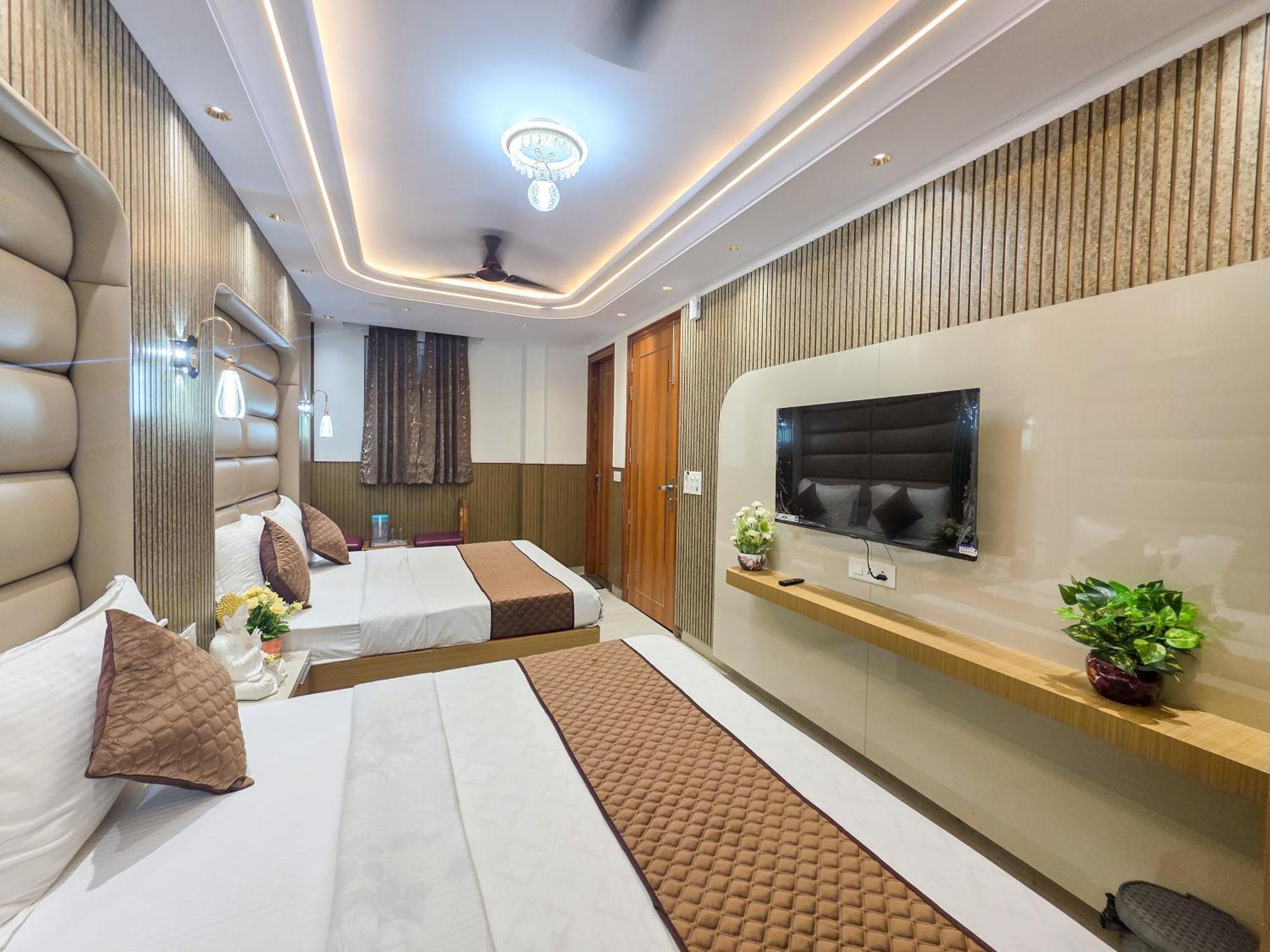 Delhi Delight Premium Bed & Breakfast New Delhi Exterior photo